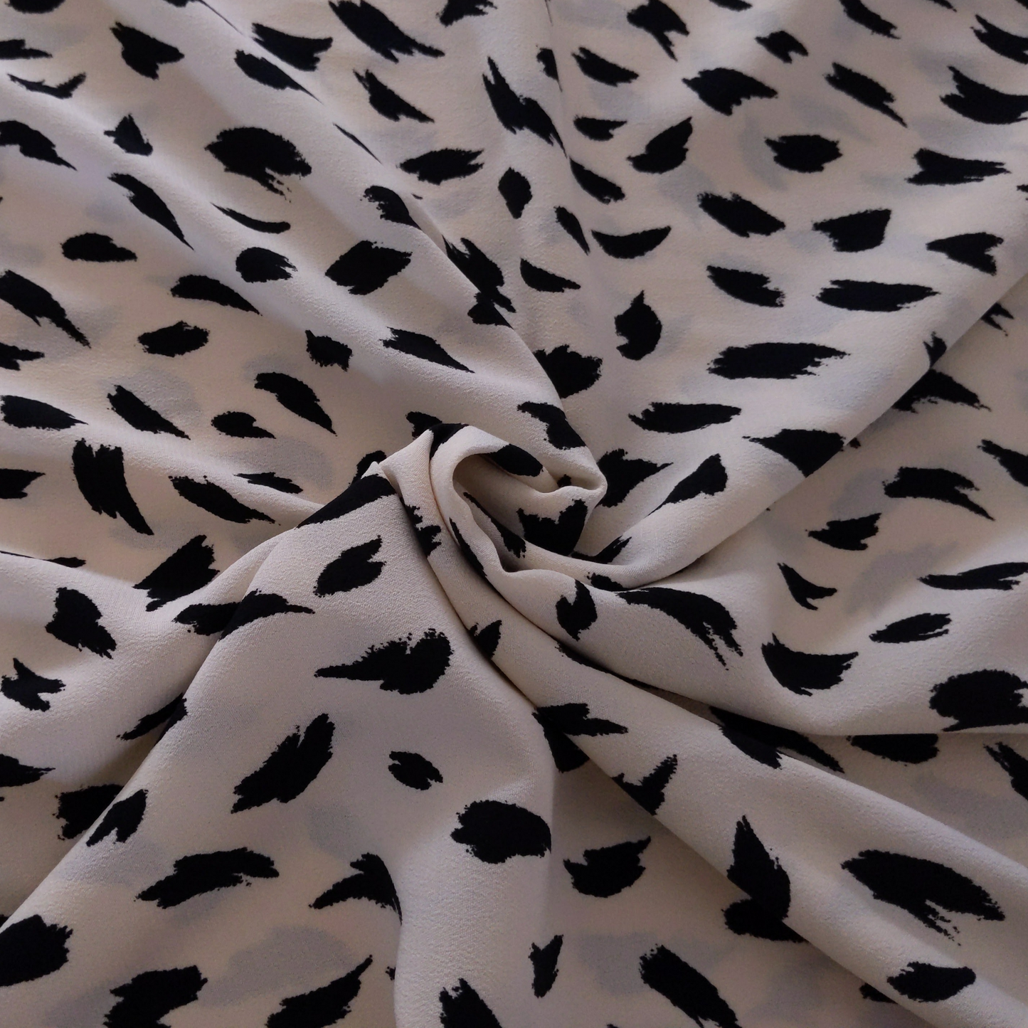 Viscose Black and Cream Abstract Print